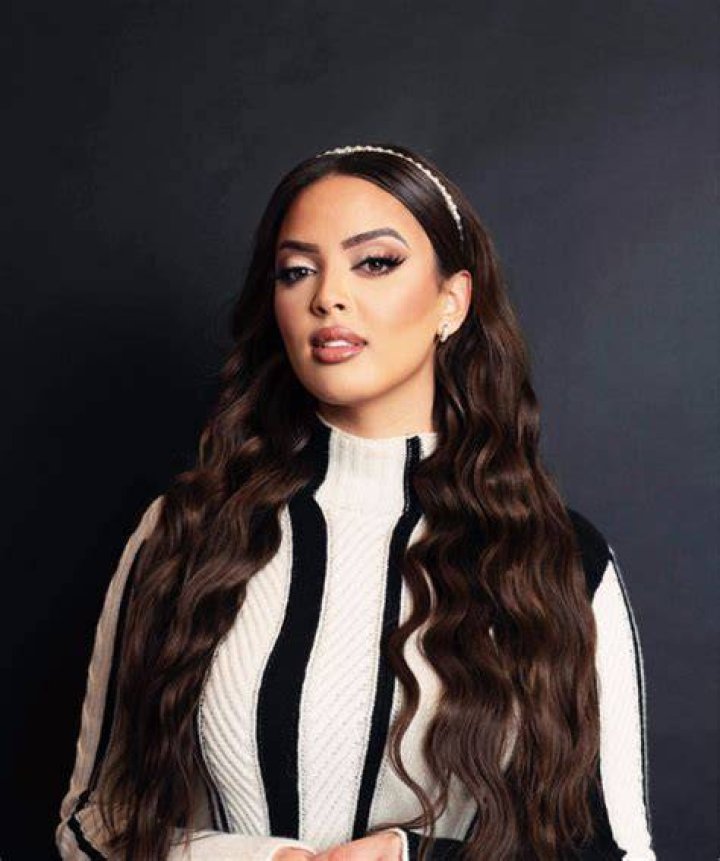 Nej Physical Stats & more (Height & Weight)