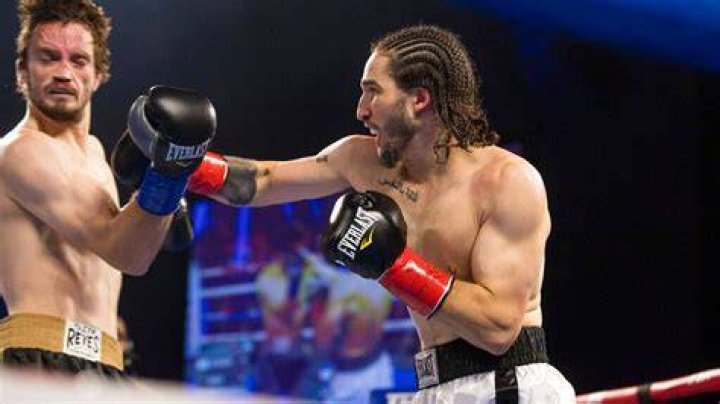 Nico Ali Walsh won pre debut fight