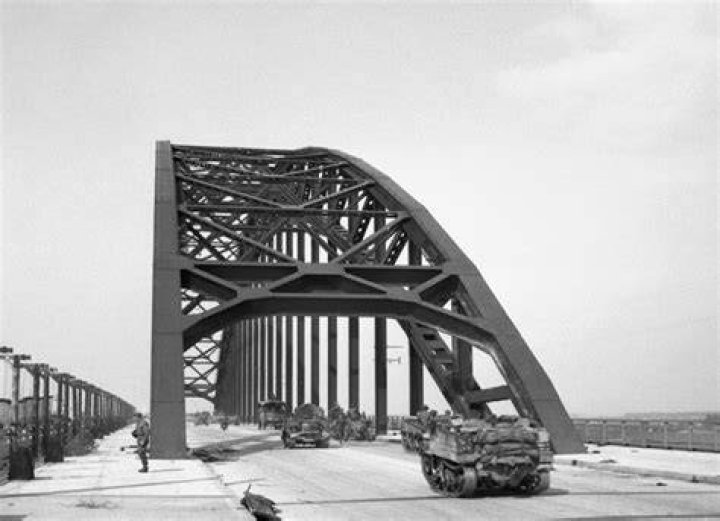 Nijmegen Bridge Crossing