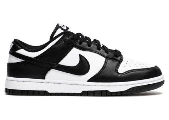 Nike Dunk Low “Panda” Restocking Again