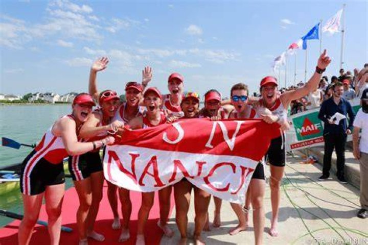 Quel âge a l'aviron de Nancy ?