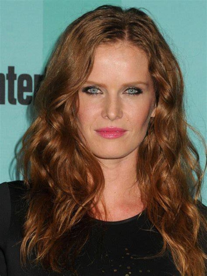 Rebecca Mader Parents Name Exposed, Everything To Know About The Actress