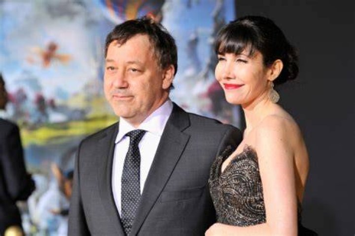 Sam Raimi: Wife, net worth, tattoos, smoking & body facts