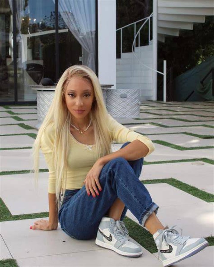 Sarah Talabi Boyfriend, Husband & Affairs