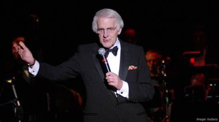 
Sid Mark- Philadelphia Emblematic Radio Presenter And Sinatra Themed Host Passes Away Aged 88 
