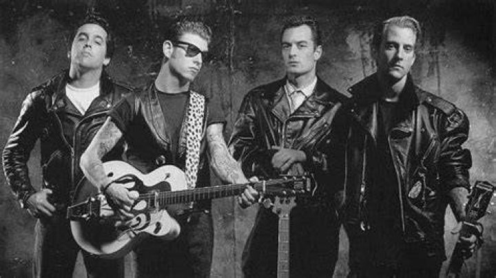 Social Distortion