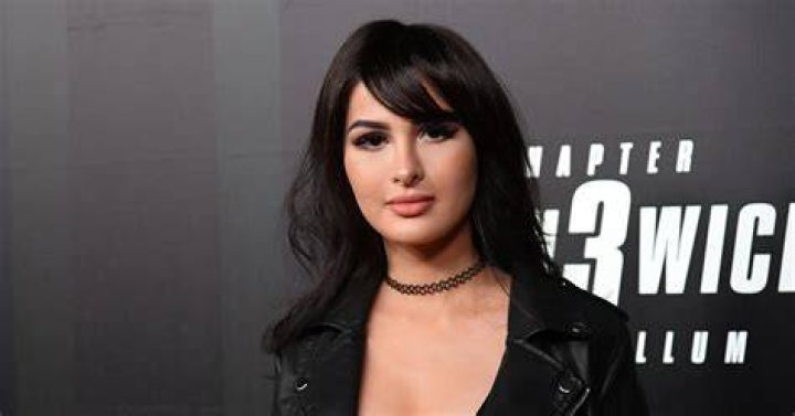 SSSniperwolf: Boyfriend, YouTube, Real Name, Siblings And More