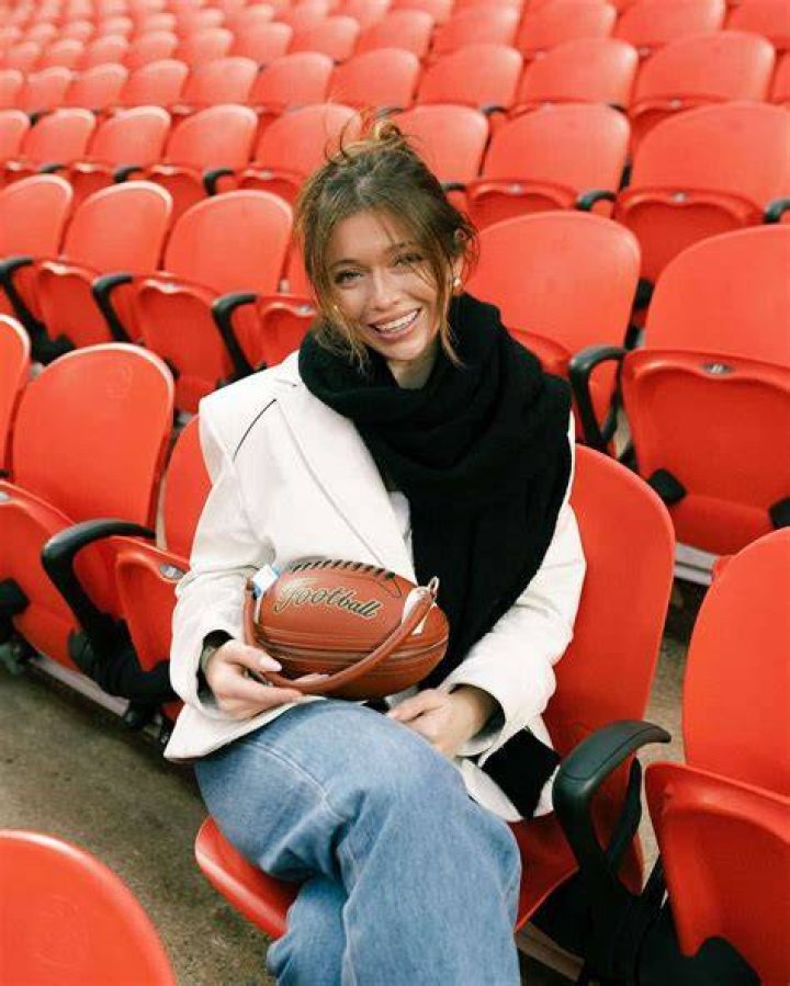 Tabitha Swatosh celebrates her birthday on August 25
