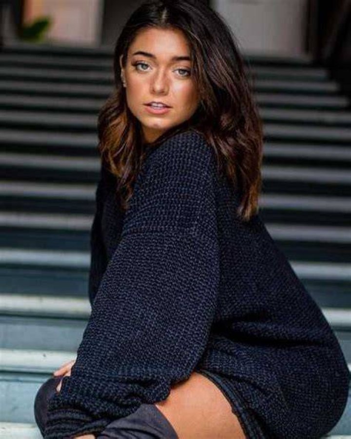 Tabitha Swatosh Instagram account has more than 1 million followers as of June 2021
