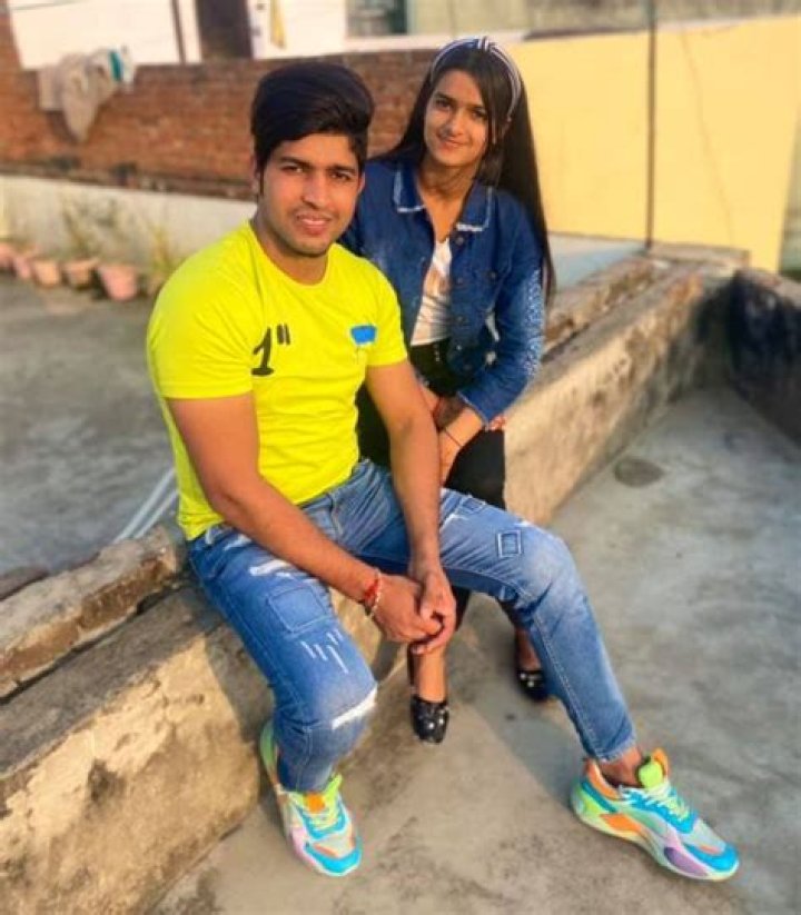 Thara Bhai Joginder with his mother