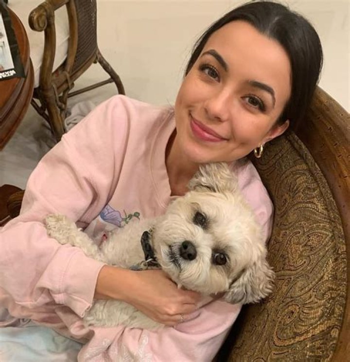 Vanessa Merrell has a pet dog