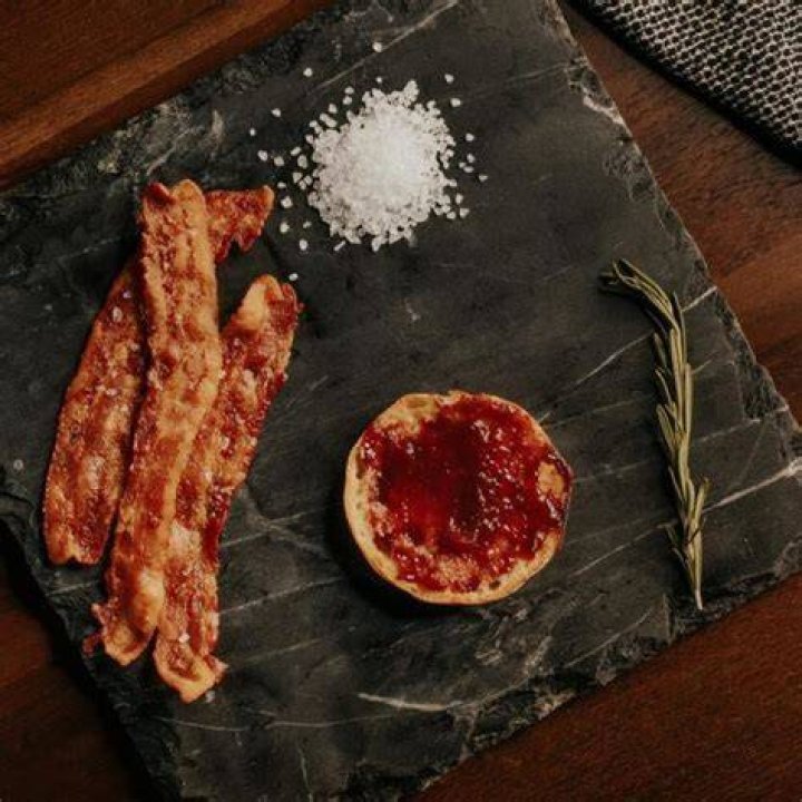What happens if you eat expired bacon