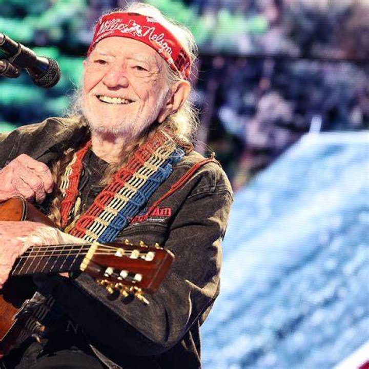 What’s Willie Nelson’s net worth?
