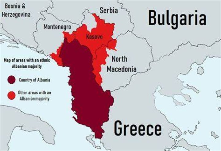 Where do the Albanians live in the Bronx?