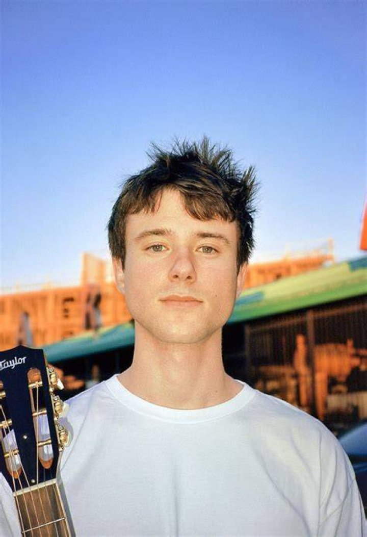 Who is Alec Benjamin? Know everything about him