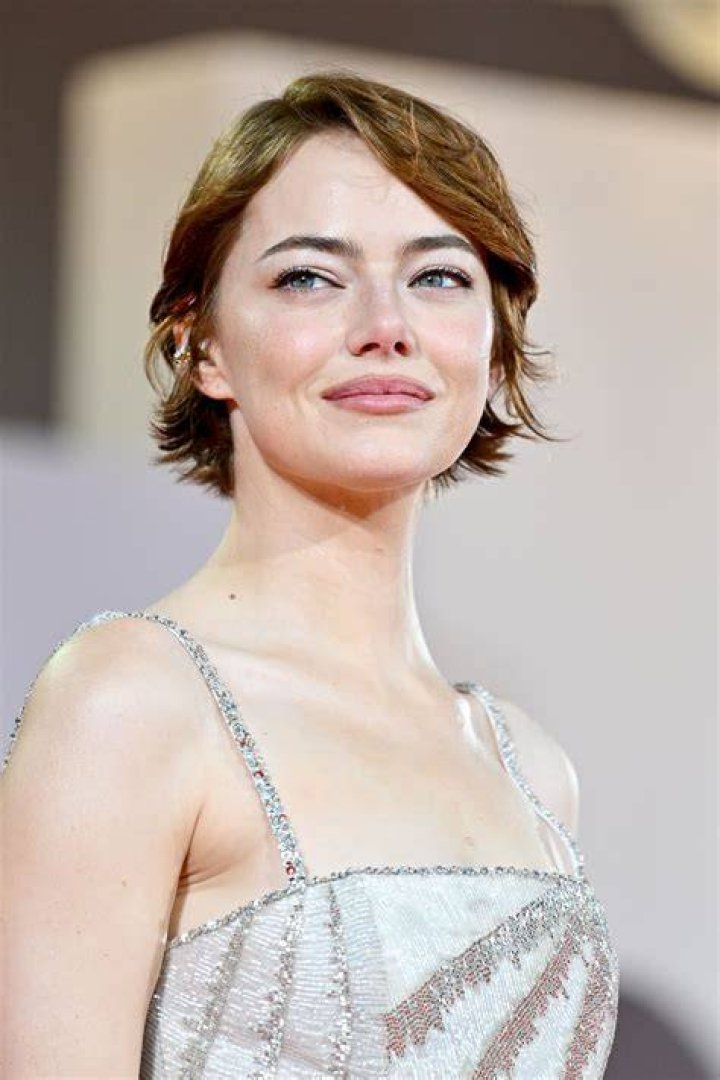 Who is Emma Stone's husband?