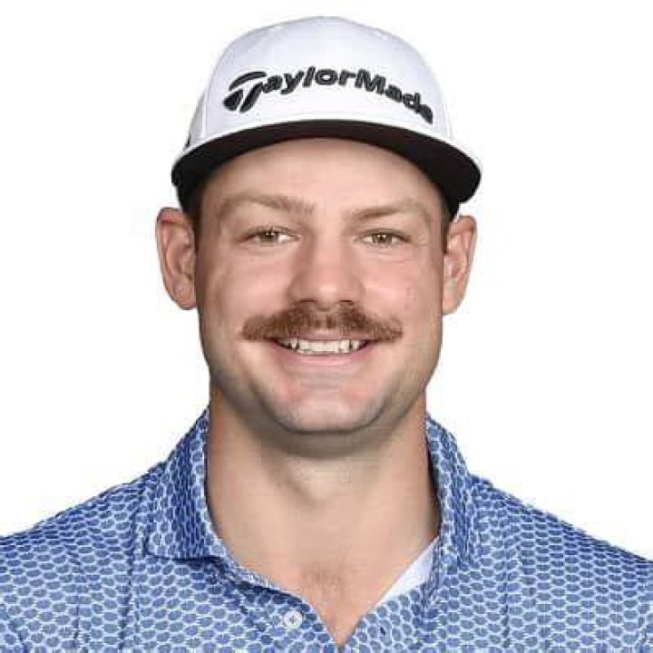 
Who Is Golfer Doc Redman Wife Carlynn DeVane? Wiki & Age- Meet On Instagram 
