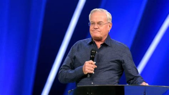 Who Is Pat Baranowski? Everything On Pastor Bill Hybels Accusations: What Did He Do?